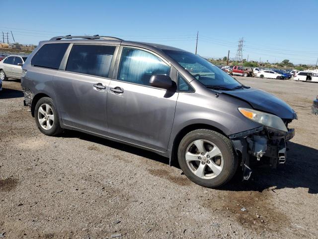 Photo 4 from auction – 2012 TOYOTA SIENNA LE with VIN 5TDKK3DC0CS274857