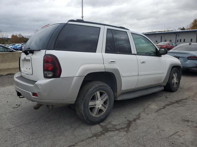 Photo 3 from auction – 2007 CHEVROLET TRAILBLAZE with VIN 1GNDT13S572202981