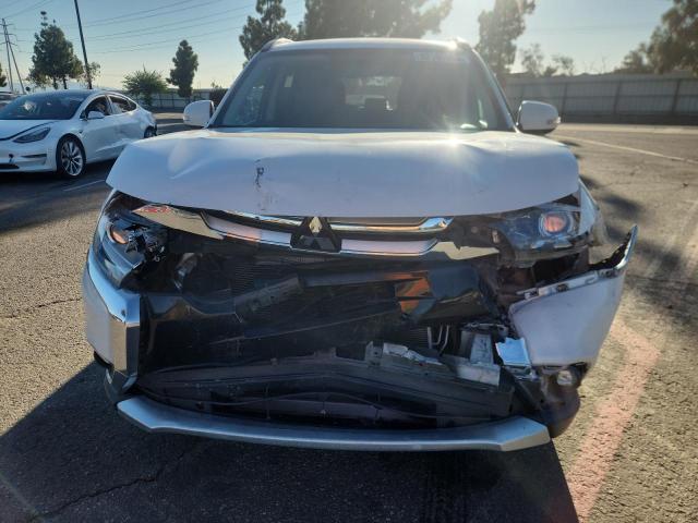 Photo 5 from auction – 2016 MITSUBISHI OUTLANDER with VIN JA4AD3A30GZ022079