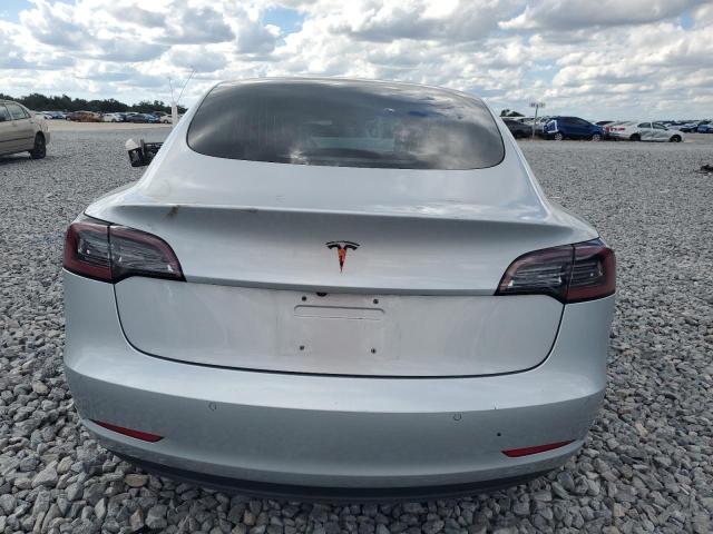 Photo 6 from auction – 2018 TESLA MODEL 3 with VIN 5YJ3E1EA8JF016584