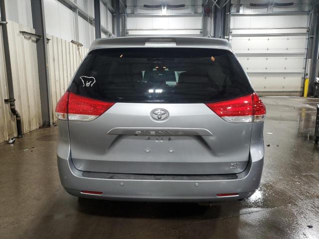 Photo 6 from auction – 2014 TOYOTA SIENNA XLE with VIN 5TDDK3DC3ES081954