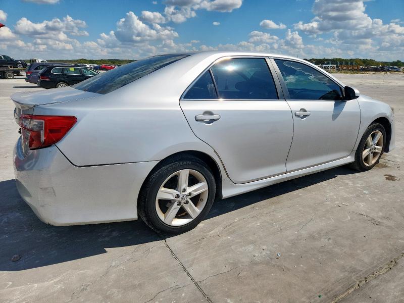 Photo 3 from auction – 2014 TOYOTA CAMRY SE with VIN 4T1BF1FK5EU310968
