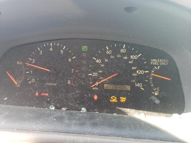 Photo 9 from auction – 2001 LEXUS ES 300 with VIN JT8BF28GX10332063
