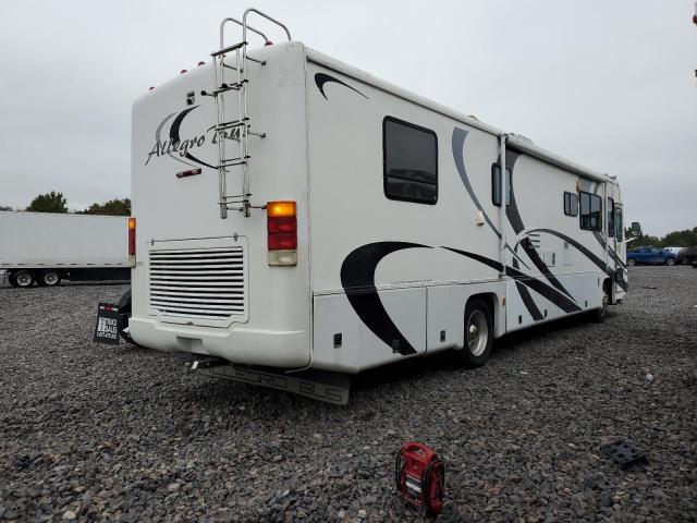 Photo 4 from auction – 2001 FREIGHTLINER CHASSIS X with VIN 4UZAAHBS01CH84435