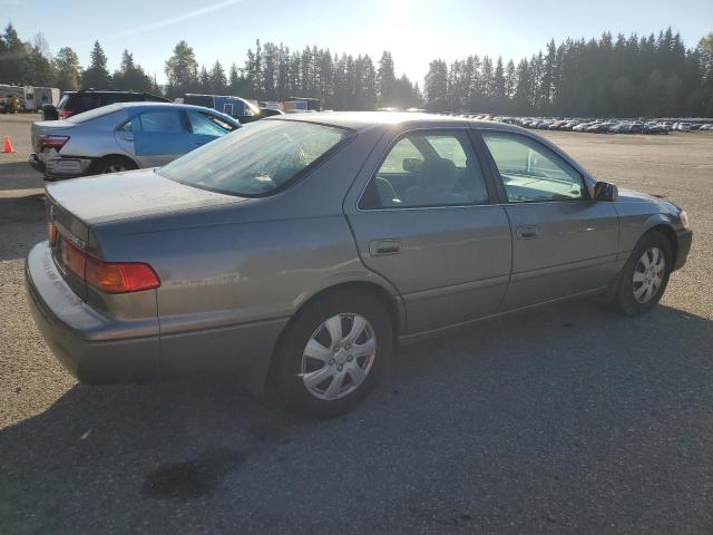 Photo 3 from auction – 2001 TOYOTA CAMRY CE with VIN 4T1BG22K11U034601