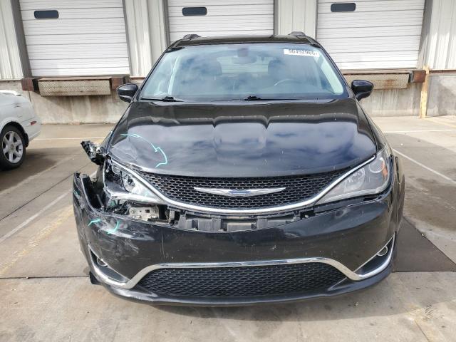 Photo 5 from auction – 2017 CHRYSLER PACIFICA T with VIN 2C4RC1BG1HR577829