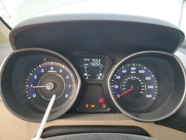 Photo 9 from auction – 2012 HYUNDAI ELANTRA GL with VIN 5NPDH4AE4CH109693
