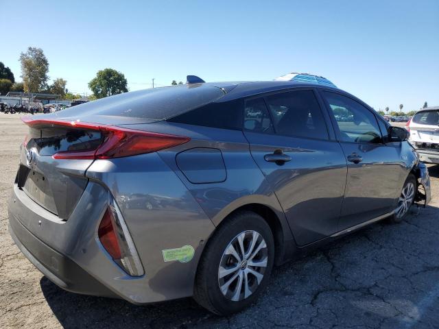 Photo 3 from auction – 2022 TOYOTA PRIUS PRIM with VIN JTDKAMFP7N3227029