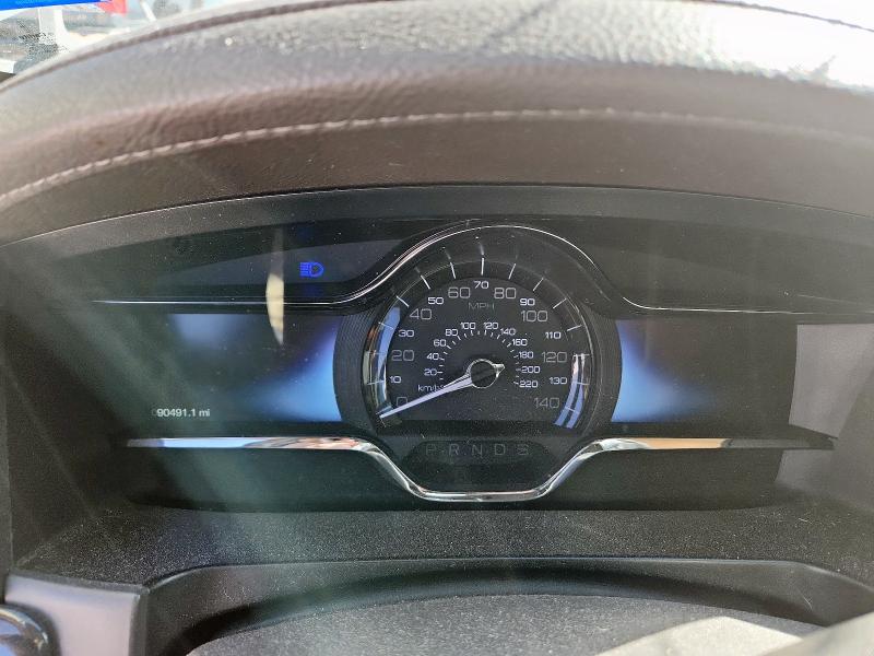 Photo 9 from auction – 2015 LINCOLN MKS with VIN 1LNHL9DKXFG607982