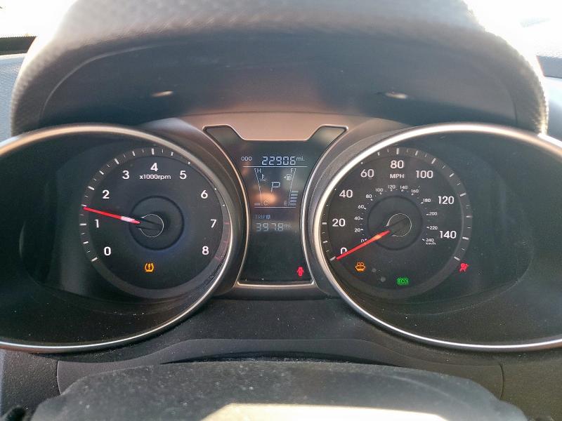 Photo 9 from auction – 2016 HYUNDAI VELOSTER with VIN KMHTC6AD5GU301130