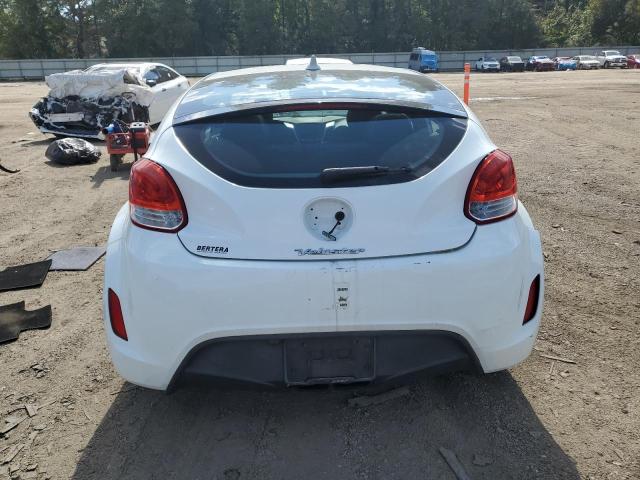 Photo 6 from auction – 2013 HYUNDAI VELOSTER with VIN KMHTC6AD8DU167712
