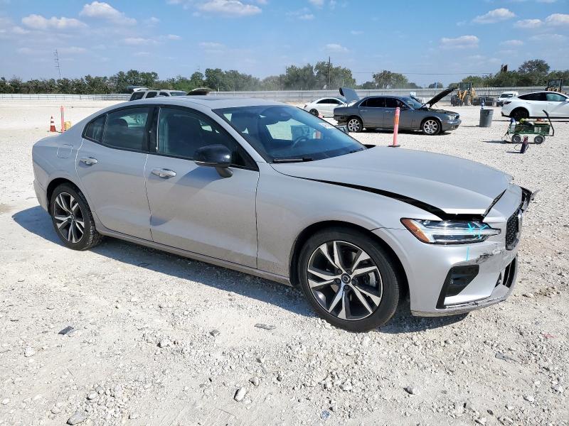 Photo 4 from auction – 2024 VOLVO S60 CORE with VIN 7JRL12FK4RG321432