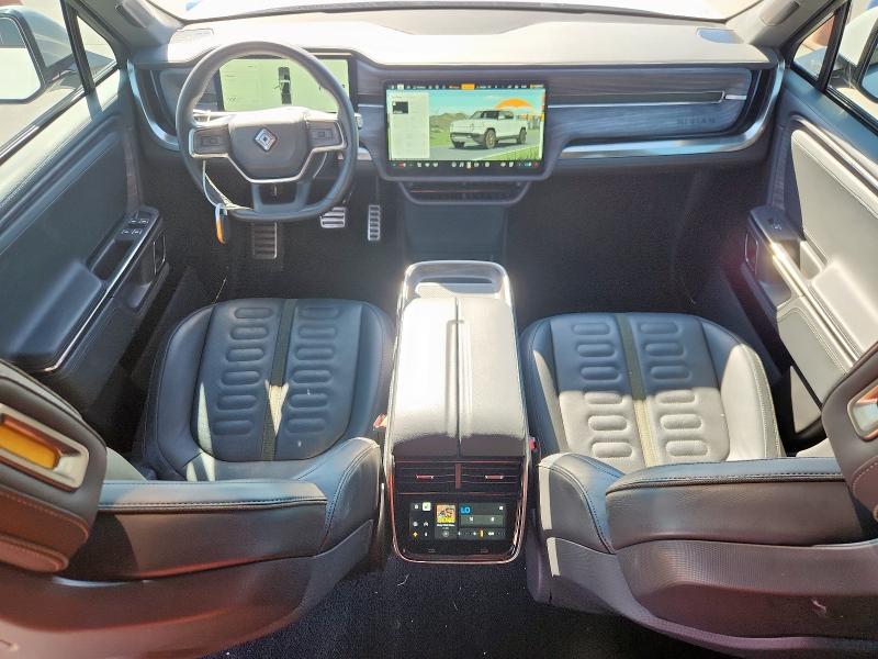 Photo 8 from auction – 2022 RIVIAN R1T LAUNCH with VIN 7FCTGAAL2NN006541