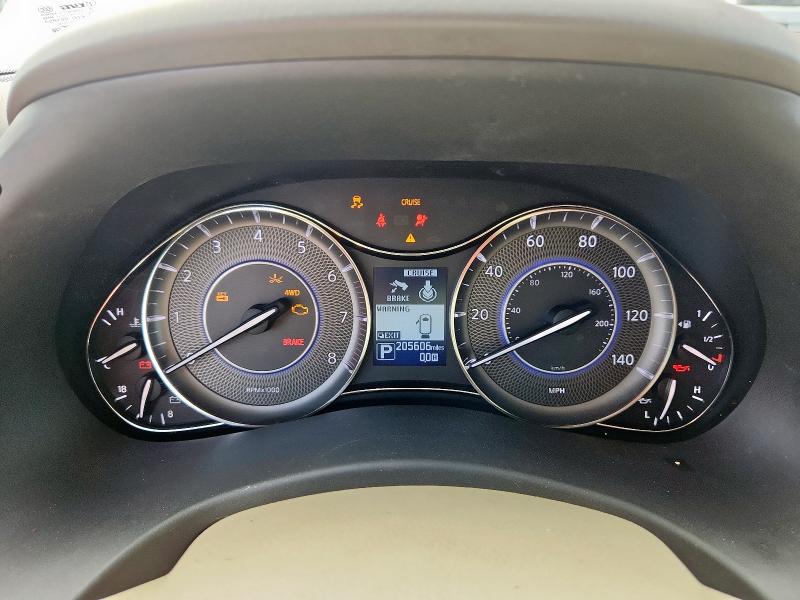 Photo 9 from auction – 2015 INFINITI QX80 with VIN JN8AZ2NE4F9081880