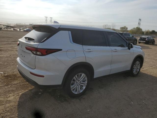 Photo 3 from auction – 2022 MITSUBISHI OUTLANDER with VIN JA4J4TA89NZ034143