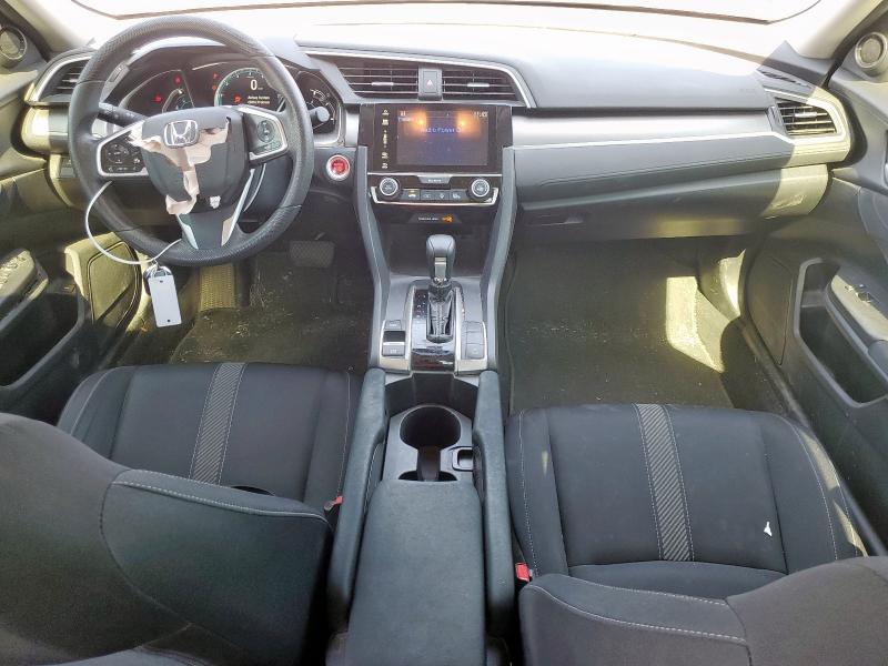 Photo 8 from auction – 2018 HONDA CIVIC EX with VIN 19XFC2F71JE012619