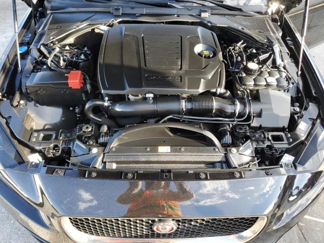 Photo 11 from auction – 2018 JAGUAR XE with VIN SAJAR4FX6JCP33788