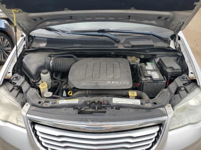 Photo 11 from auction – 2012 CHRYSLER TOWN & COU with VIN 2C4RC1CG5CR134834
