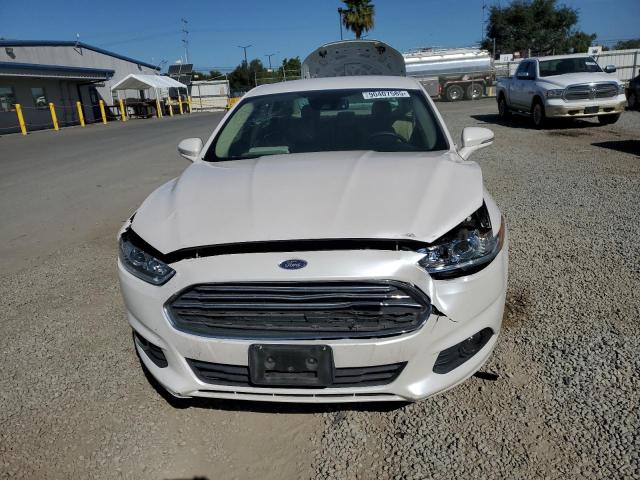 Photo 5 from auction – 2016 FORD FUSION SE with VIN 3FA6P0LU7GR384797