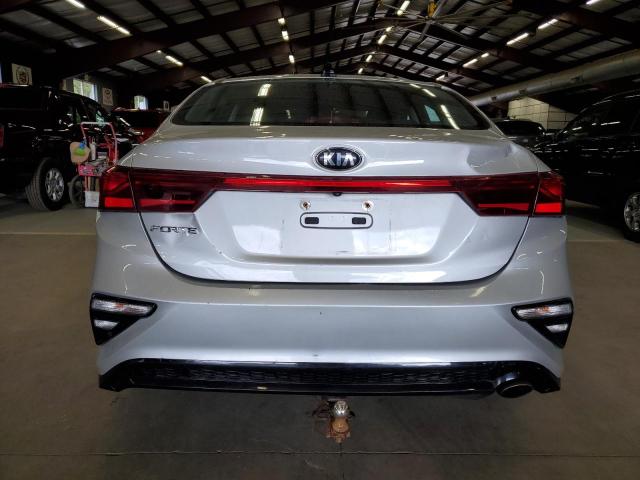 Photo 6 from auction – 2019 KIA FORTE FE with VIN 3KPF24AD5KE086624