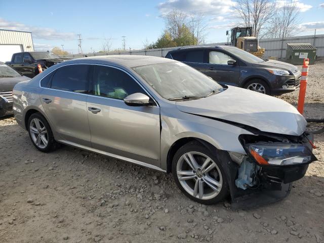 Photo 4 from auction – 2012 VOLKSWAGEN PASSAT SEL with VIN 1VWCM7A38CC028275