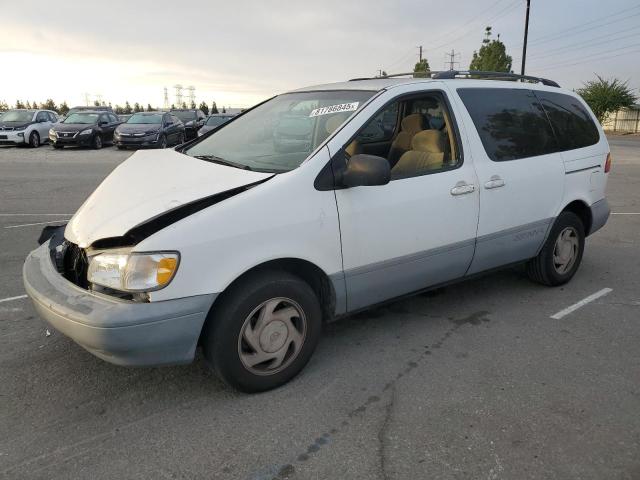 Photo 1 from auction – 1998 TOYOTA SIENNA LE with VIN 4T3ZF13C2WU059928