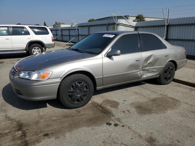 Photo 1 from auction – 2001 TOYOTA CAMRY LE with VIN 4T1BF22K71U127853