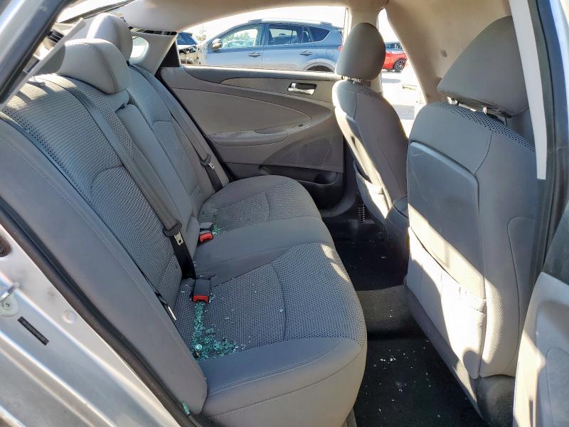 Photo 10 from auction – 2012 HYUNDAI SONATA GLS with VIN 5NPEB4ACXCH496688