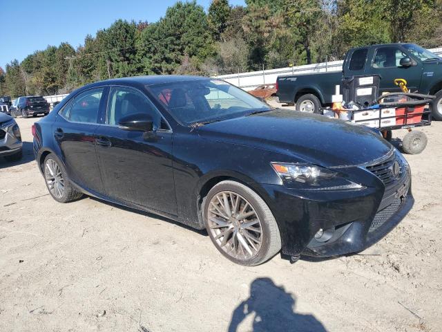 Photo 4 from auction – 2016 LEXUS IS 200T with VIN JTHBA1D28G5029359