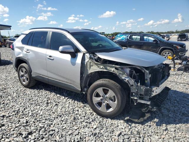 Photo 4 from auction – 2023 TOYOTA RAV4 XLE with VIN 2T3W1RFV3PC224109