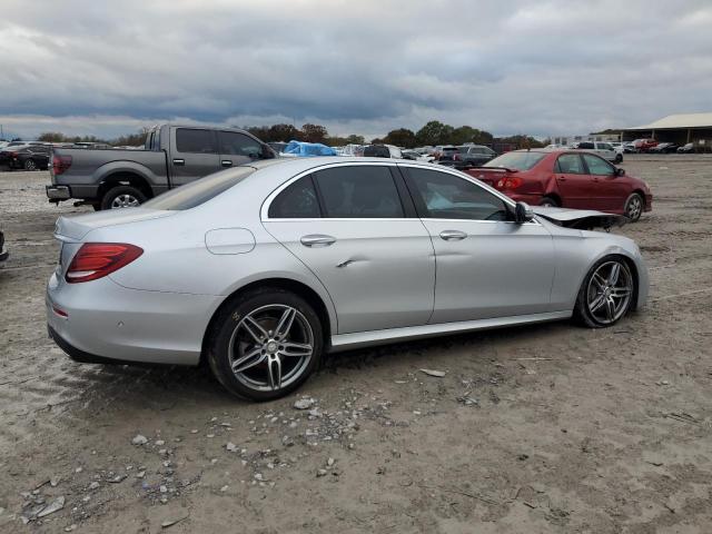 Photo 3 from auction – 2017 MERCEDES-BENZ E 300 with VIN WDDZF4JB4HA194153