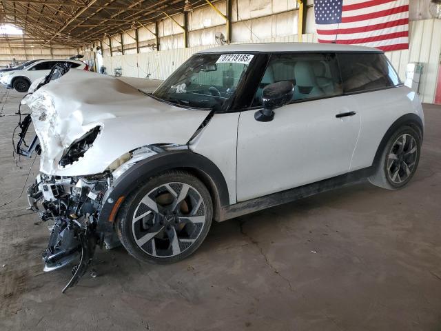MINI COOPER S 2025 with VIN WMW23GD08S2W35894 - Photo from auction