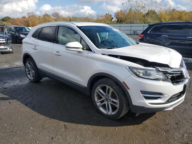 Photo 4 from auction – 2017 LINCOLN MKC RESERV with VIN 5LMCJ3D99HUL15848