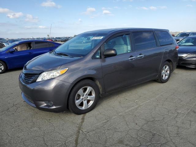 Photo 1 from auction – 2013 TOYOTA SIENNA with VIN 5TDZK3DC0DS295353