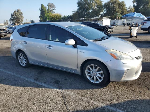 Photo 4 from auction – 2012 TOYOTA PRIUS V with VIN JTDZN3EU2C3042694