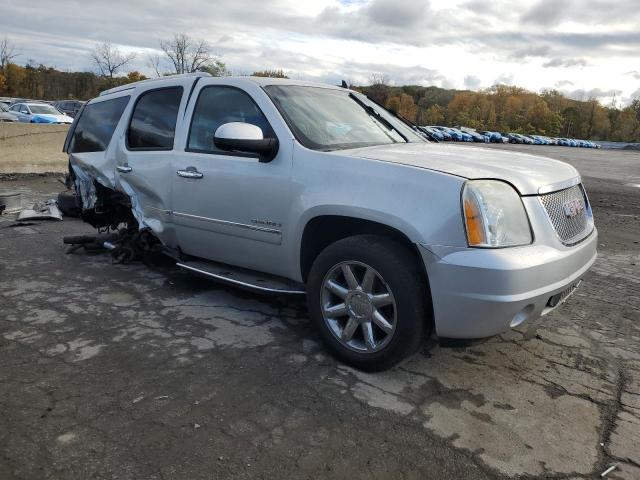 Photo 4 from auction – 2011 GMC YUKON DENA with VIN 1GKS2EEF7BR136173