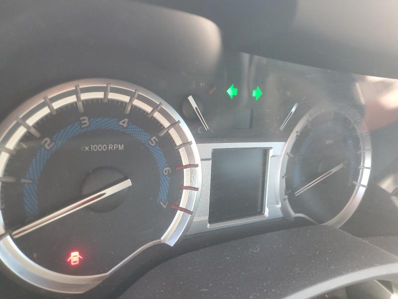 Photo 9 from auction – 2015 TOYOTA 4RUNNER SR with VIN JTEBU5JR5F5270632