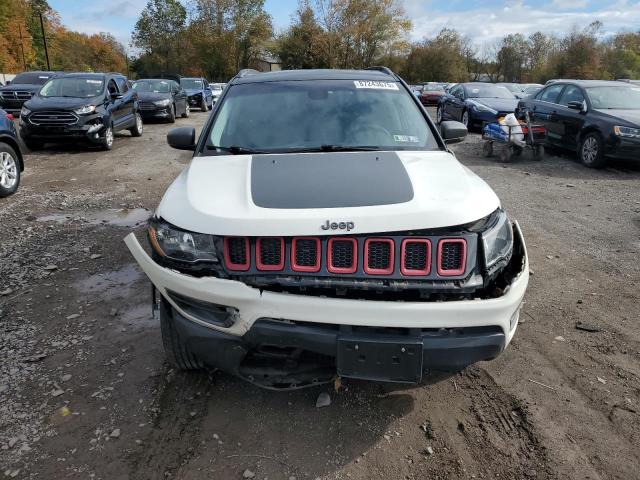 Photo 5 from auction – 2018 JEEP COMPASS TRAILHAWK with VIN 3C4NJDDB9JT402576
