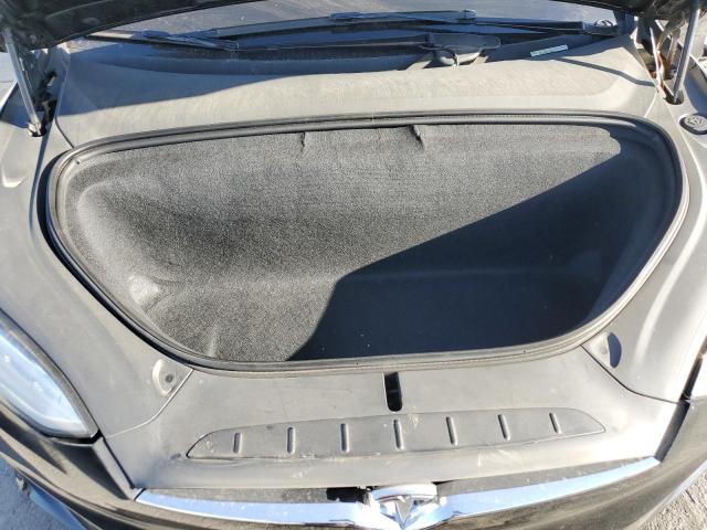 Photo 12 from auction – 2020 TESLA MODEL X with VIN 5YJXCBE43LF242171