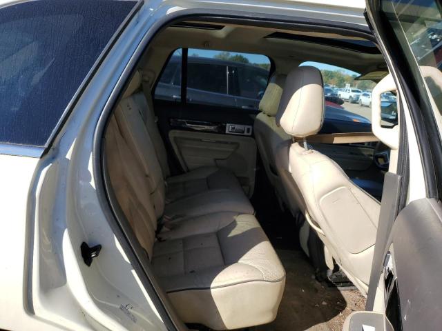 Photo 11 from auction – 2008 LINCOLN MKX with VIN 2LMDU88C58BJ17473