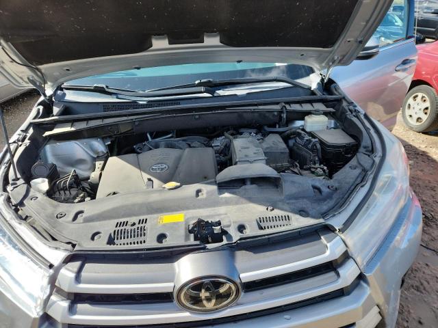 Photo 12 from auction – 2017 TOYOTA HIGHLANDER with VIN 5TDJZRFH8HS423316
