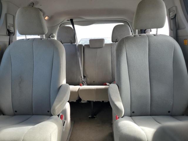 Photo 10 from auction – 2011 TOYOTA SIENNA with VIN 5TDZK3DC5BS042171