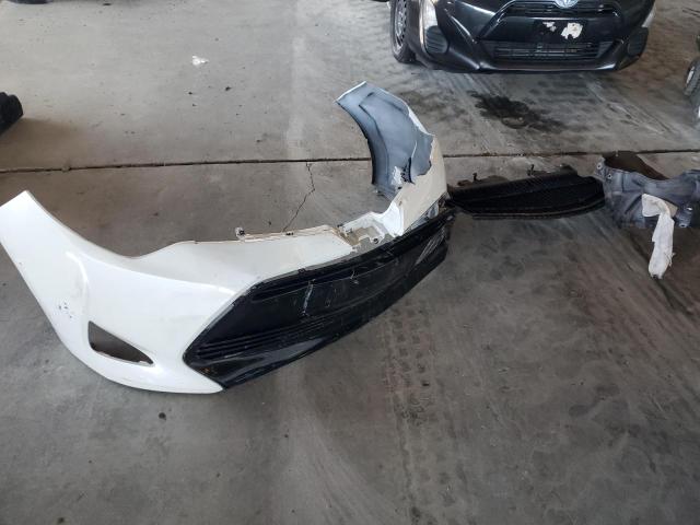 Photo 12 from auction – 2018 TOYOTA COROLLA L with VIN 5YFBURHE1JP846131