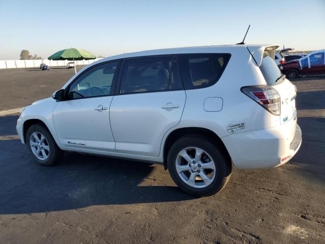 Photo 2 from auction – 2014 TOYOTA RAV4 EV with VIN 2T3YL4DV3EW002674