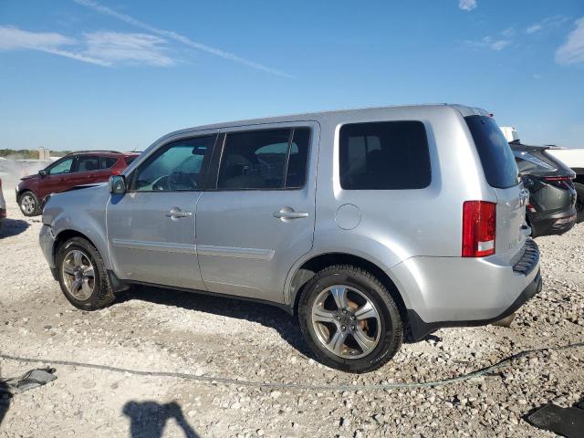 Photo 2 from auction – 2015 HONDA PILOT SE with VIN 5FNYF4H35FB043895