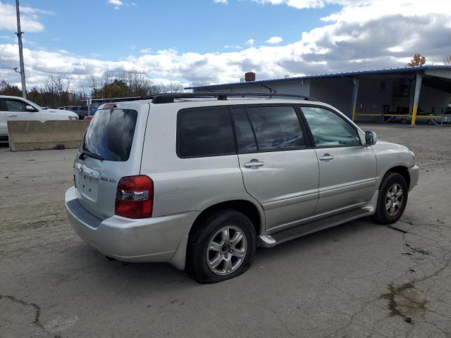 Photo 3 from auction – 2004 TOYOTA HIGHLANDER with VIN JTEEP21A740019389