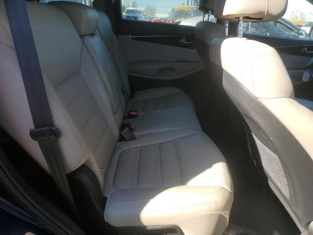 Photo 11 from auction – 2017 KIA SORENTO EX with VIN 5XYPHDA56HG234304