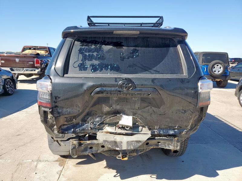 Photo 6 from auction – 2018 TOYOTA 4RUNNER SR with VIN JTEBU5JR5J5502896