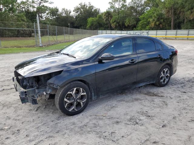 Photo 1 from auction – 2021 KIA FORTE FE with VIN 3KPF24AD3ME309990