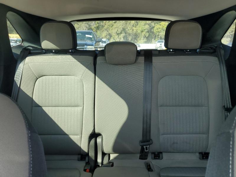 Photo 10 from auction – 2022 FORD ESCAPE S with VIN 1FMCU0F66NUB58349